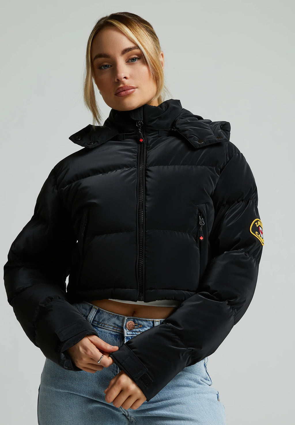 BELLUCCI CROPPED HOODED PUFFER - Winter jacket - black