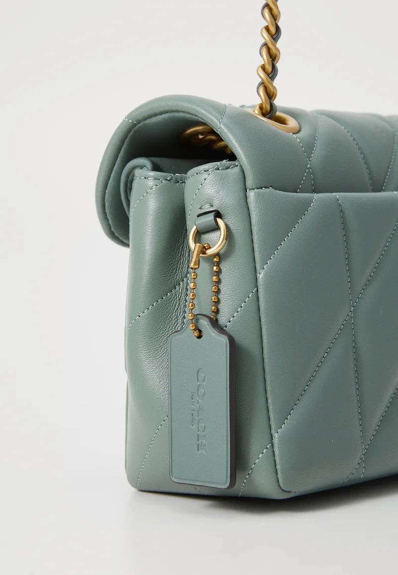 TABBY SHOULDER BAG 26 WITH PILLOW QUILTING - Handbag - black currant