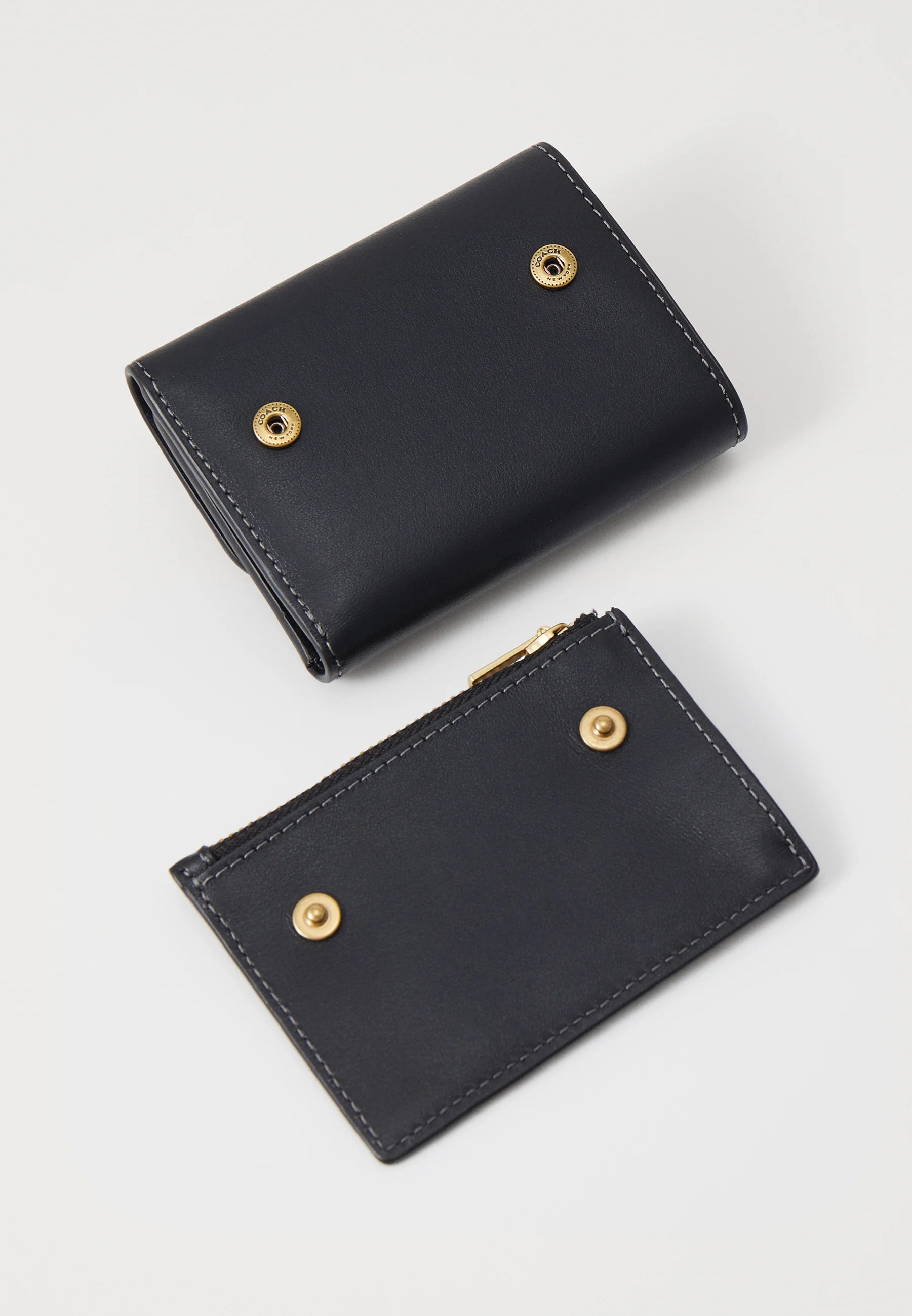 ESSENTIAL CARD HOLDER - Wallet - black