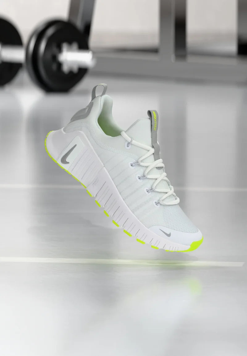 FREE METCON 6 AMP - Training shoe - white/metallic silver-coloured/volt
