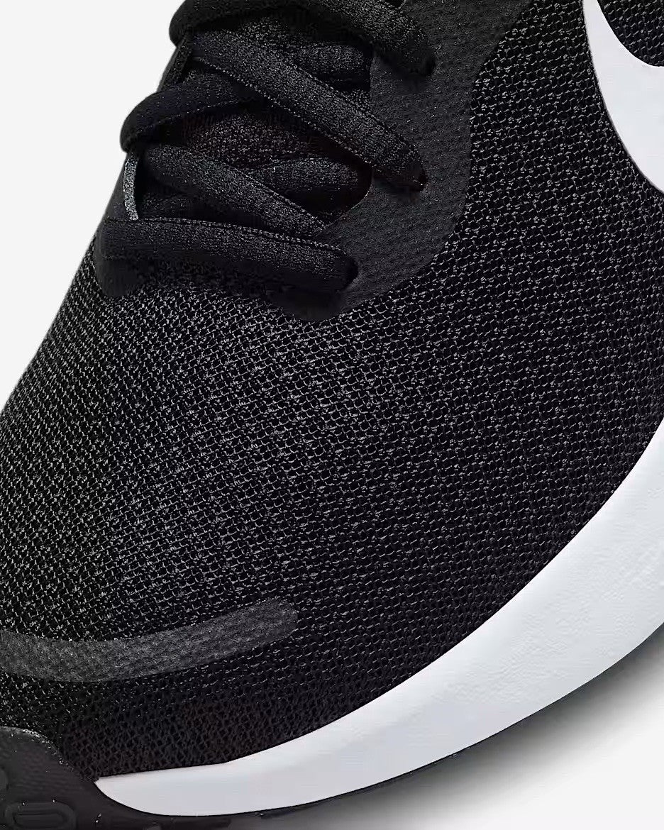 Women Nike Revolution 7 Road Running Training Shoes Black/White FB2208-003